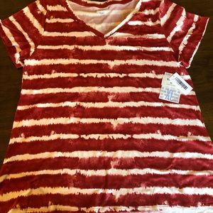 LuLaRoe - Christy Tee - NWT SUPER SOFT